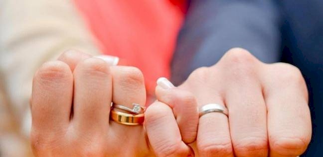 بلد عربي.. 5 آلاف دولار للتشجيع على الزواج