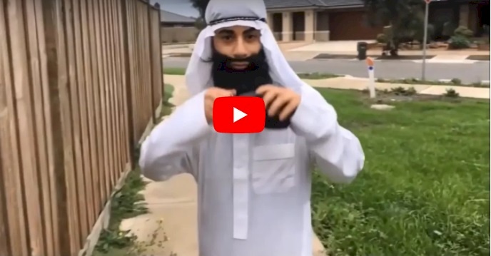 فيديو/ تظاهر بنيته تنفيذ عملية تفجيرية !