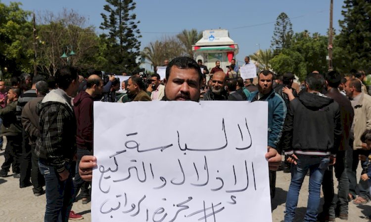 هل سيتم إحالة جميع الموظفين بغزة للتقاعد المبكر؟