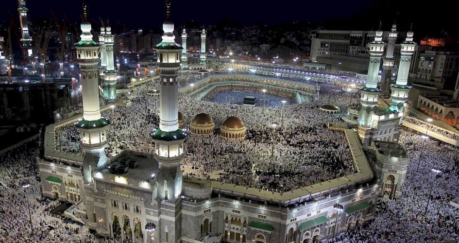 ما هي أسباب ارتفاع رسوم الحج هذا العام ؟