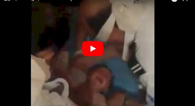 فيديو/ انقاذ رضيعة اختنقت بغاز الاحتلال