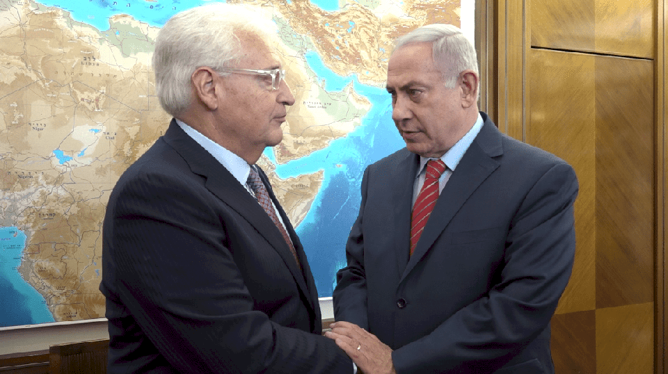 صحيفة: فريدمان موّل تنظيمات إرهابية