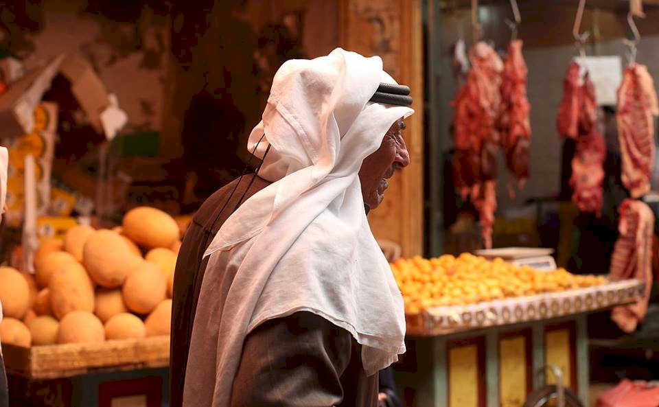 أسواق غزة: بضاعة مكدسة ومتسوق غائب
