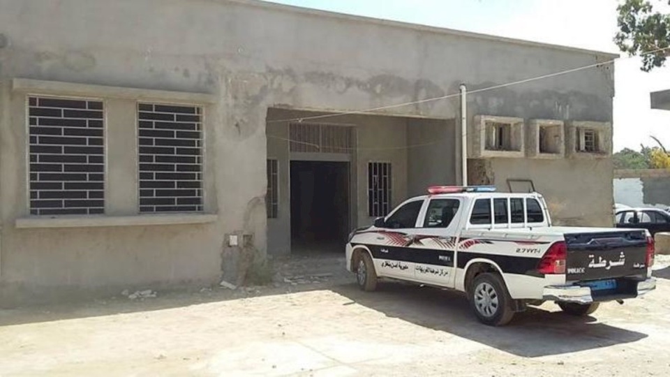 جريمة تهز بنغازي.. طفل يقتل والده رمياً بالرصاص