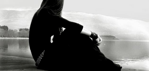 الموت يفجع هذه الملكة... اكتئاب وانتحار ما القصة؟