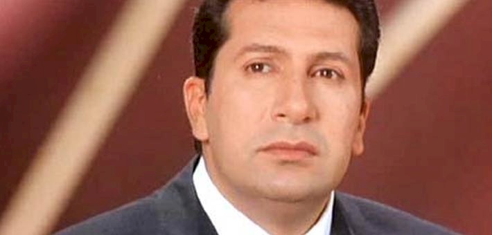 الموت يفجع هاني رمزي: "إزاي الرحلة هتكمل من غيرك"؟