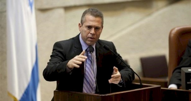 وزير أمن الاحتلال  يشكل لجنة للتضييق على الاسرى