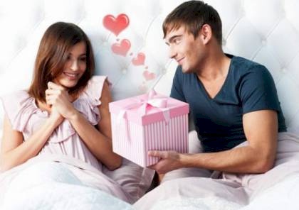حللي شخصية الرجل من الهدايا التي يقدمها لكِ!