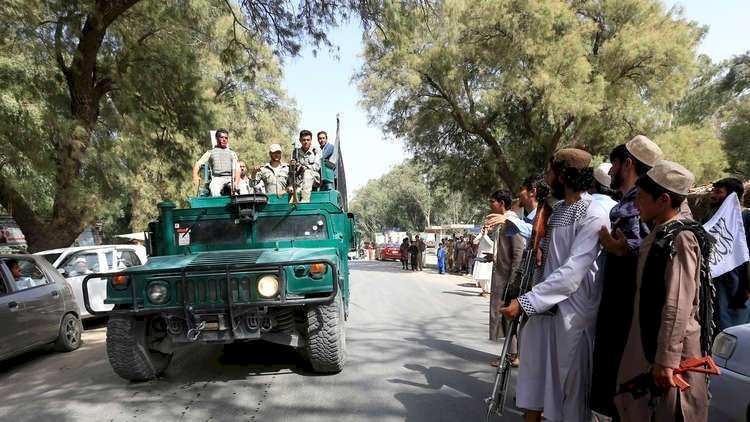مصرع 5 عسكريين أفغان في مواجهة مع طالبان