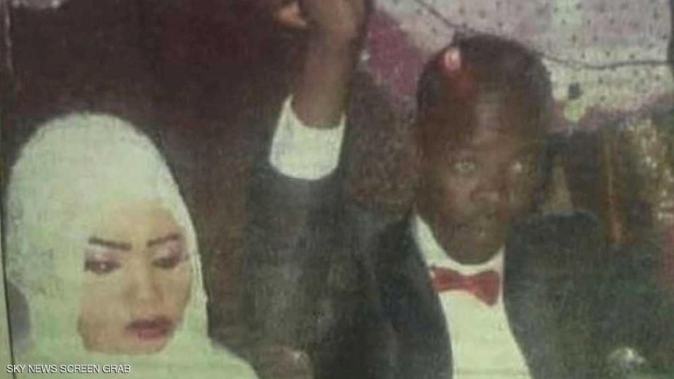 "نورا السودانية قاتلة زوجها المغتصب" تنجو من الإعدام