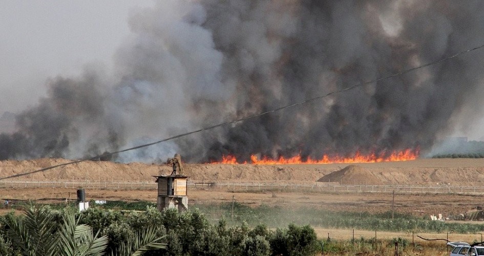 20 حريقاً في المستوطنات المحاذية للقطاع بفعل الطائرات الورقية