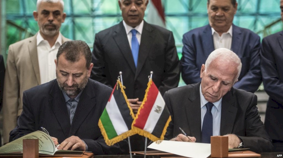 الأحمد: لا حاجة لاتفاقات ووسطاء جًدد للمصالحة