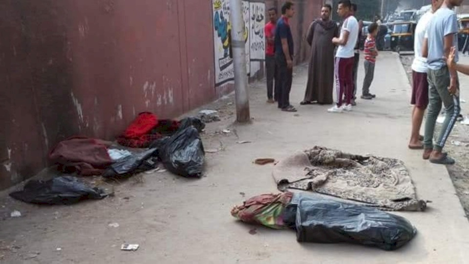 صور.. جثث 3 أطفال مصريين ممزقة داخل أكياس قمامة
