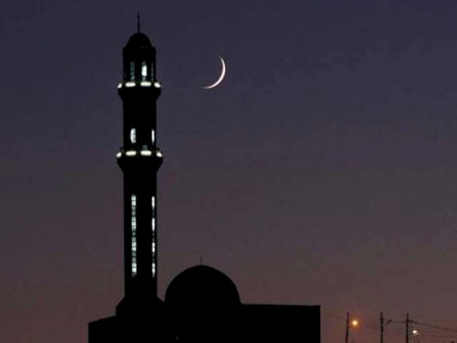 المفتي: غدا السبت الأول من ذي القعدة