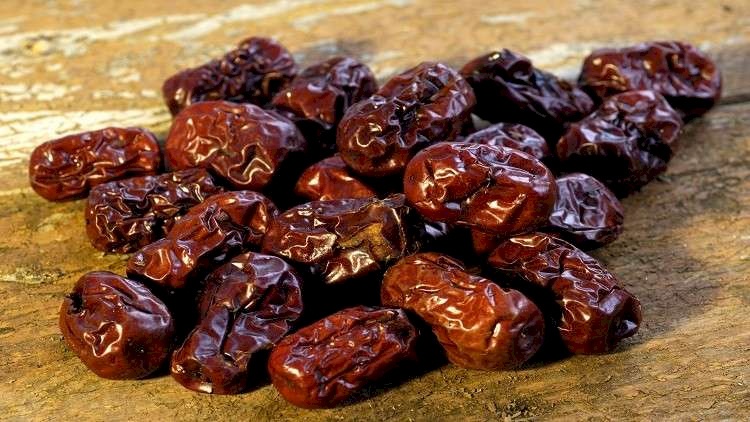 "التمر الصيني" يقضي على السرطان ويقي من الإصابة به