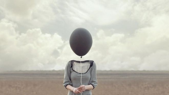 لماذا يصيب ألزهايمر النساء أكثر من الرجال؟