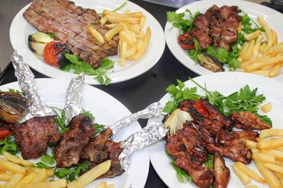 اغلاق مطعم برام الله لتسمم اربعة مواطنين