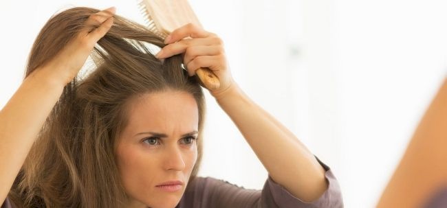 10 نصائح ذهبية لمحاربة «الشيب المبكر»
