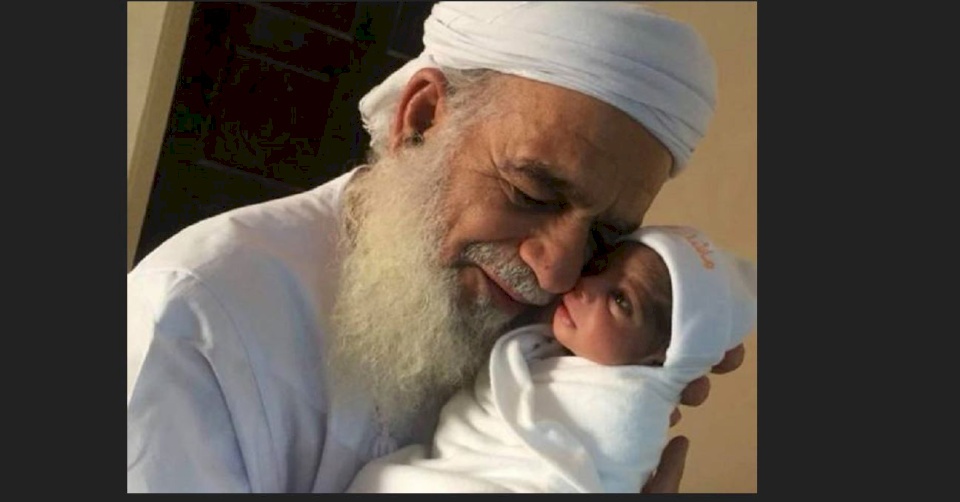بالصور .. مات ساجداً في صلاة الفجر .. الشيخ الذي احزن الجميع بوفاته