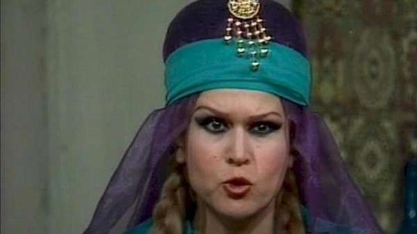 وفاة فنانة مصرية شهيرة دون أن يشعر أحد!