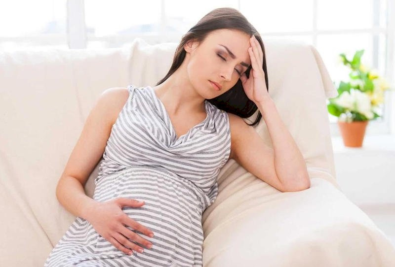 طرق علاج الصداع للحامل