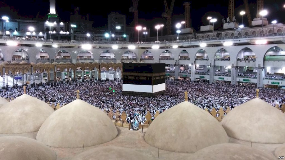 6 مناسك يؤديها الحجاج يوم التروية بمشعر منى