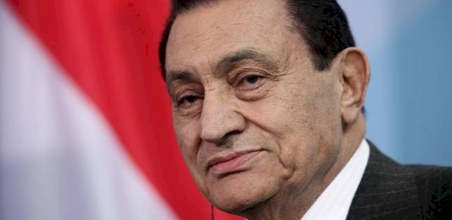 شاهد كيف اصبح شكل الرئيس المصري الاسبق حسني مبارك!