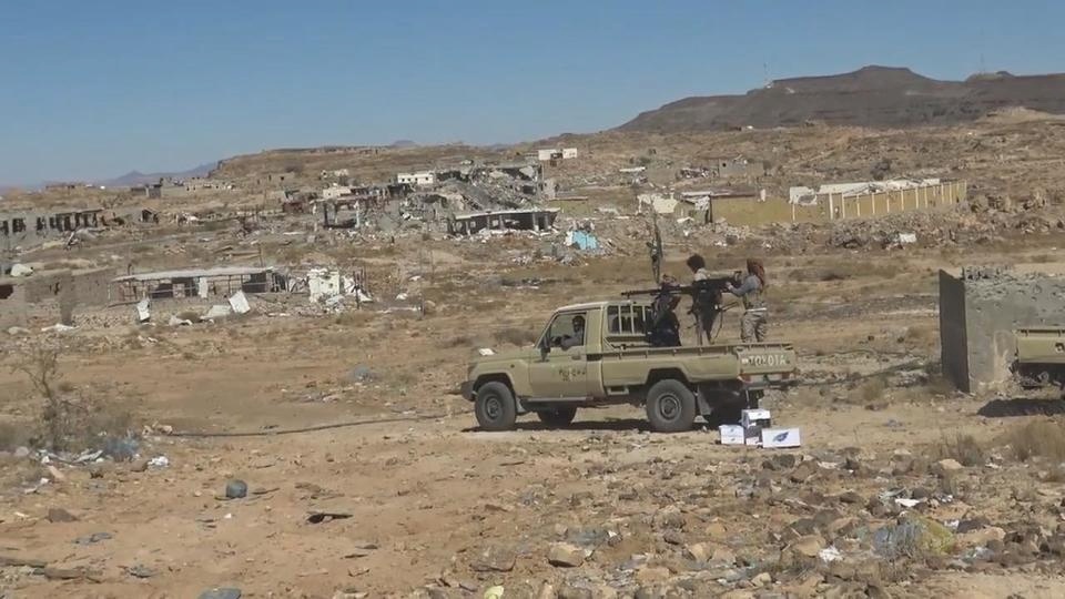 الجيش اليمني يحاصر "مران" مسقط رأس زعيم الحوثيين
