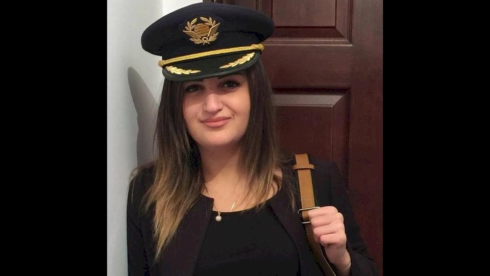 سفارة لبنان تنهي الإجراءات.. منى المذبوح تغادر مصر