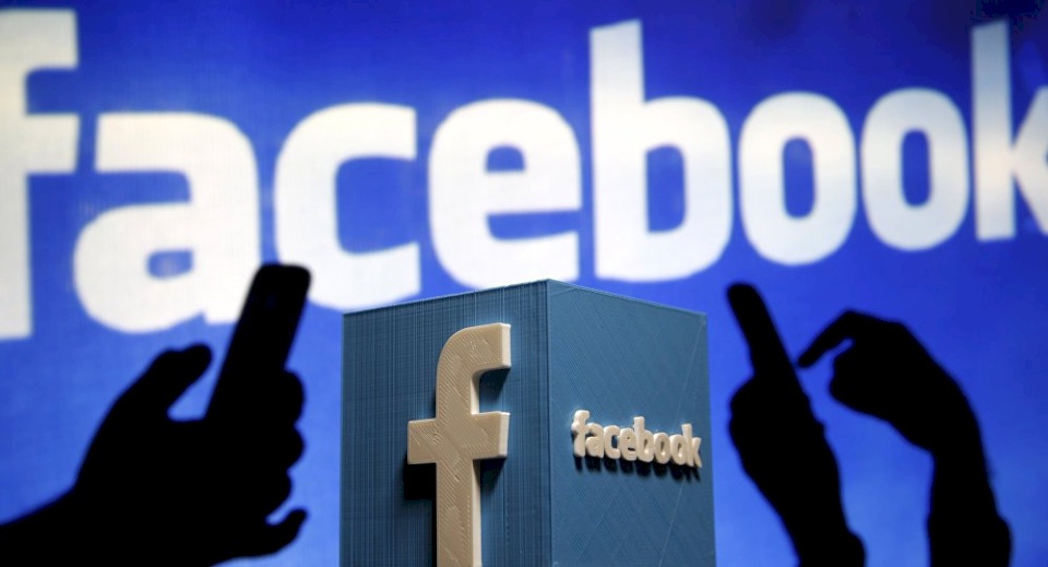 فيسبوك ينوي توظيف مديرا لحقوق الإنسان