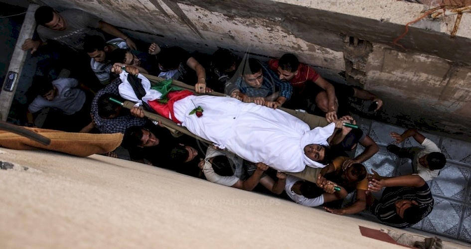 غزة تُشيع جثمان الشهيد كلاب