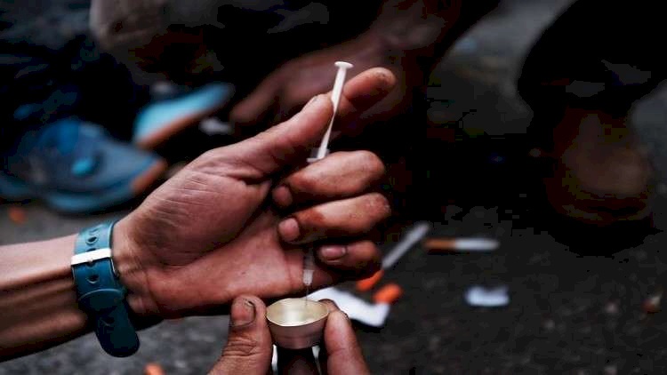 اكتشاف سبب إدمان البعض للمخدرات!