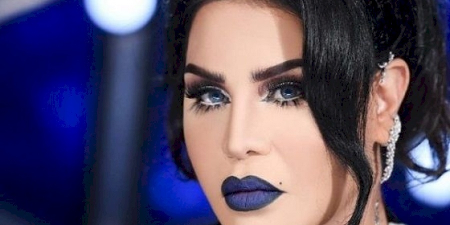 بالصور...الفنانة أحلام تتحول إلى بيضاء وشعرها بلاتيني