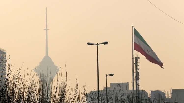 الإعدام لـ 3 إيرانيين بجرم "الإفساد في الأرض"