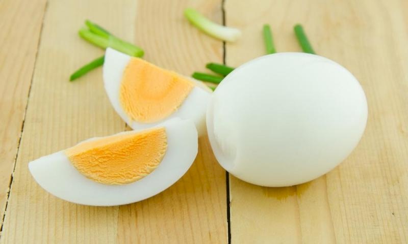 اكتشفي فوائد البيض المسلوق