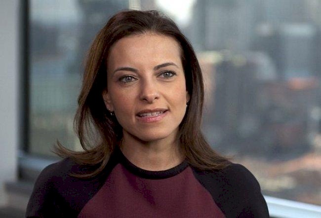 من أصول مصرية.. دينا باول مرشحة لخلافة نيكي هيلي
