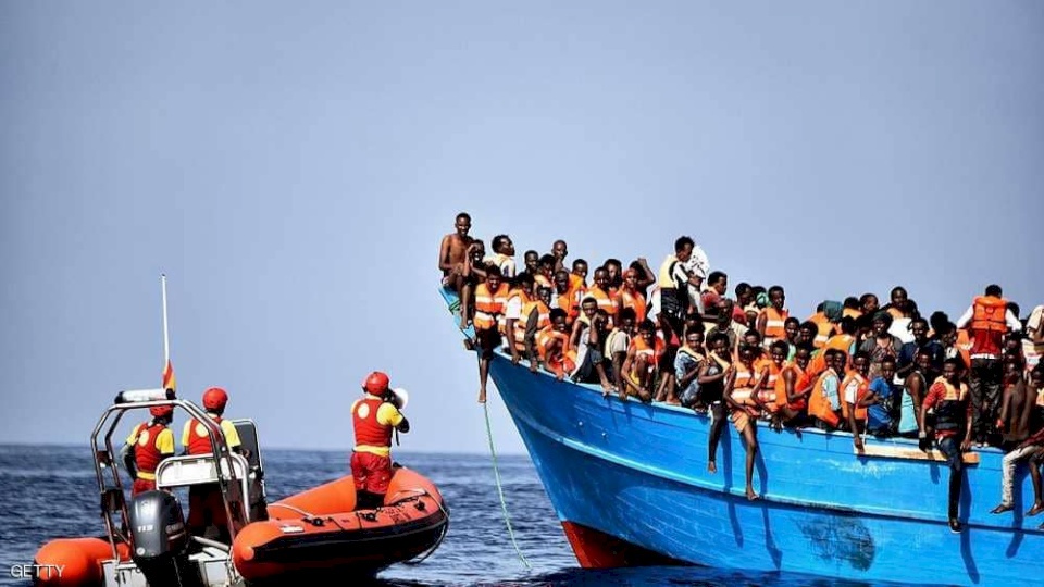 اليونان تنعى "بطل بحر إيجه".. منقذ آلاف اللاجئين