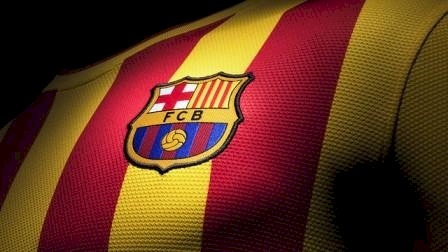برشلونة يسعى لتمديد عقد نجمة الأول