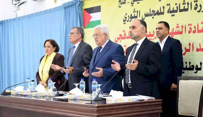 ثوري فتح: يجب تجميد نفاذ قانون الضمان