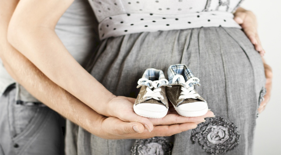 هل يفيد حب الرشاد الحامل؟