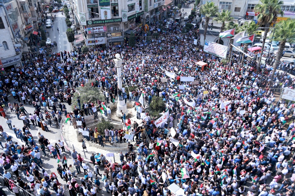 الحراك الموحد لاسقاط الضمان: اضرابات جزئية غدا والخميس واعتصام الاثنين المقبل