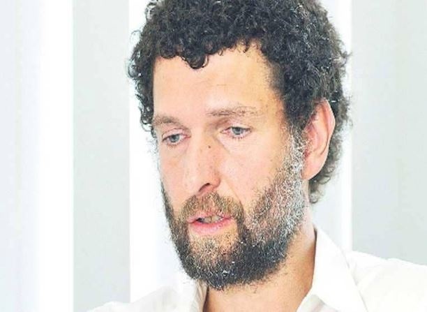 على غرار برانسون.. رسالة سجين تنبئ بـ"صفقة جديدة" في تركيا