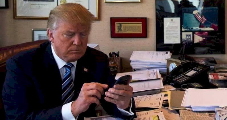 الصين لترامب: استخدم هاتف هواوي إذا كنت خائفا