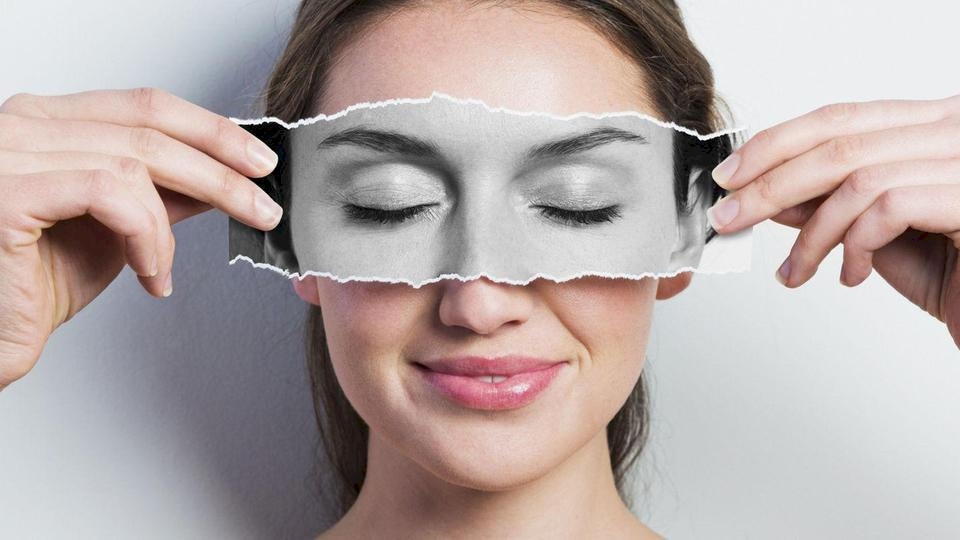  طرق طبيعية تخلصك من الهالات السوداء حول العينين