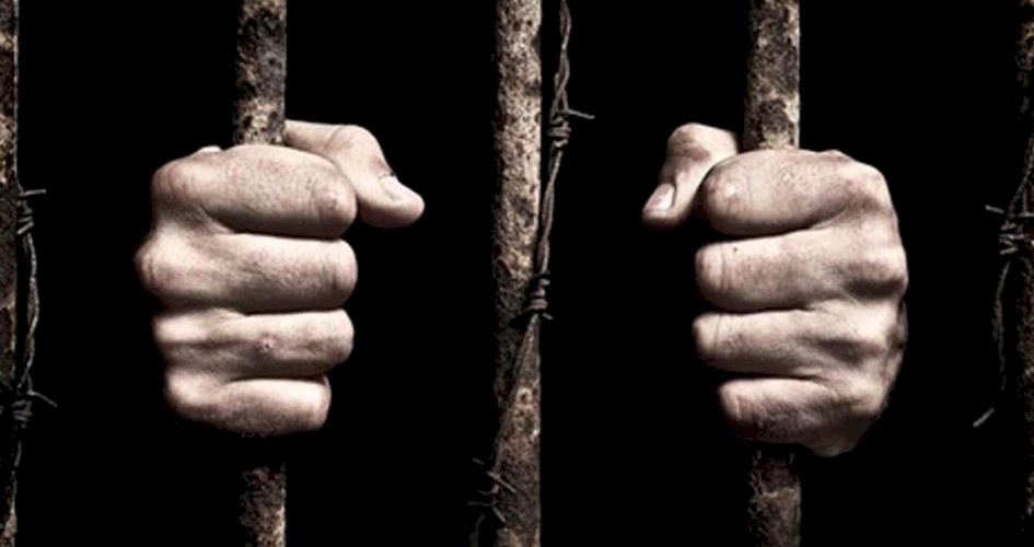 4 أسرى يواصلون إضرابهم المفتوح عن الطعام