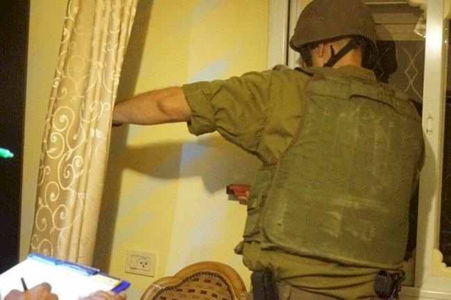 الاحتلال يأخذ قياسات منزل جنوب بيت لحم تمهيداً لهدمه