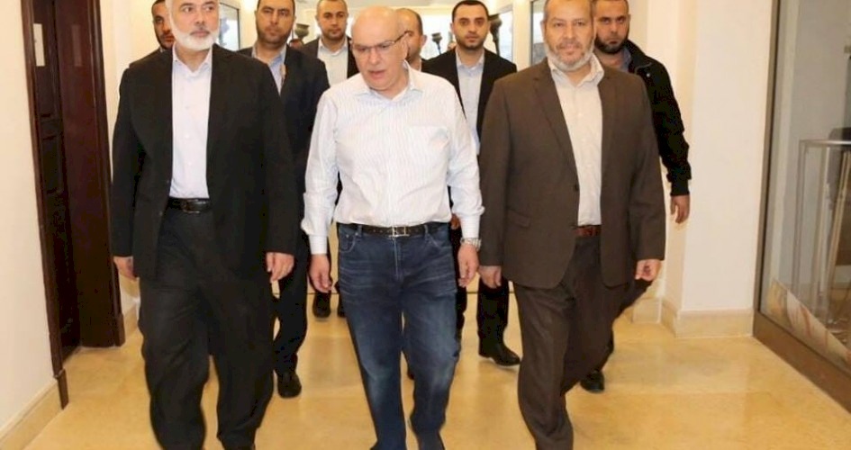 العمادي يغادر غزة