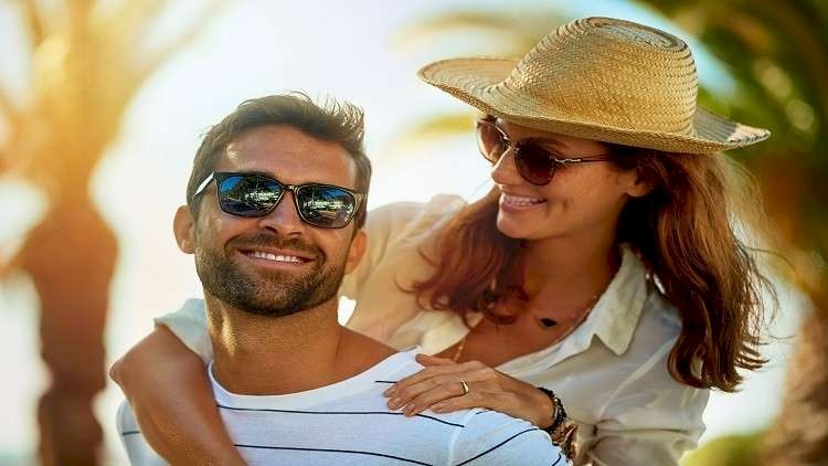 فوائد صحية غير متوقعة للعشاق والقبلات!