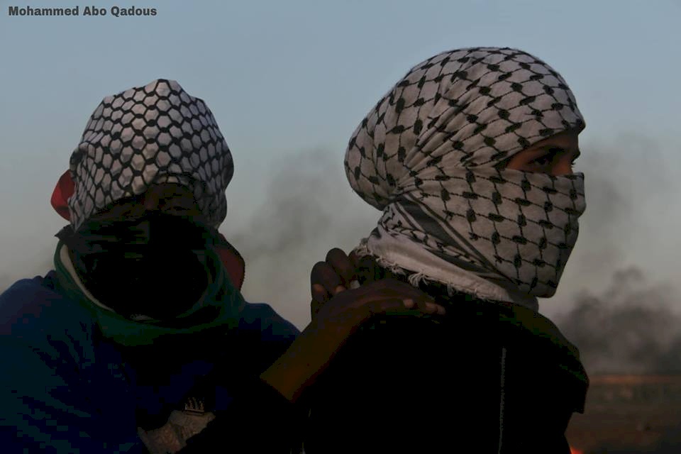 اصابة العشرات بالاختناق في واد الحمص