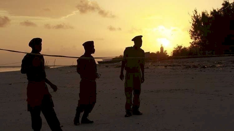 أوغندا .. مصرع 22 شخصا وفقدان العشرات